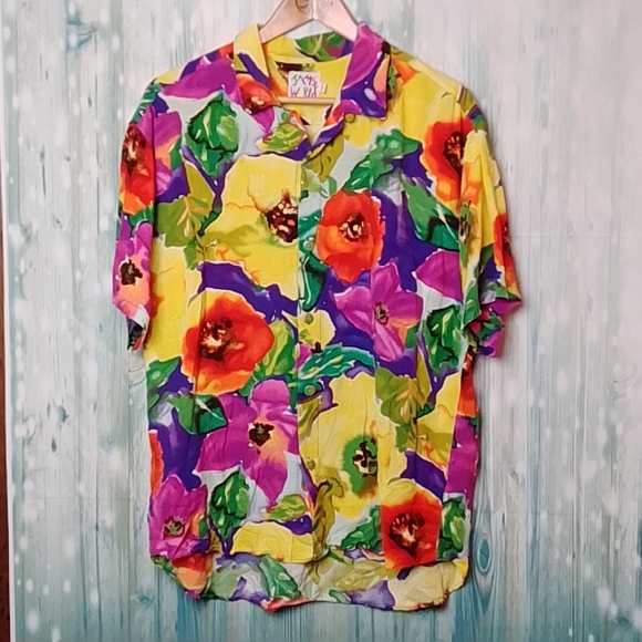Jams World Other - Vintage Jams World colorful poppy print short sleeve button down shirt large